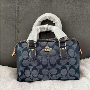 Coach Mini Satchel in Navy Signature Jacquard with Gold Hardware. Denim style !